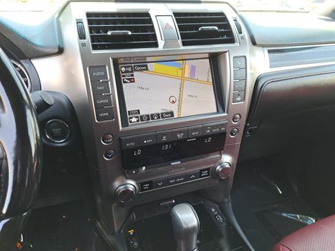 Used 2021 Lexus GX 460 Premium w/ Premium Package AWD/4WD image 21