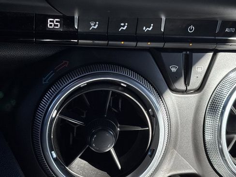 Used 2023 Chevrolet Camaro LT image 29