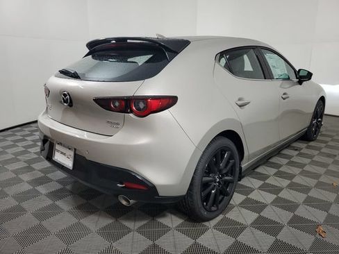 New 2026 MAZDA MAZDA3 Hatchback w/Premium Plus Pkg AWD/4WD image 4