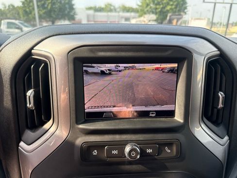 Used 2024 GMC Sierra 2500 Pro AWD/4WD image 13