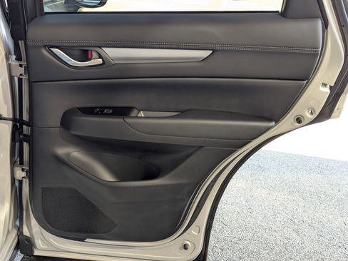 Used 2025 MAZDA CX-5 AWD 2.5 S w/ Preferred Package image 26