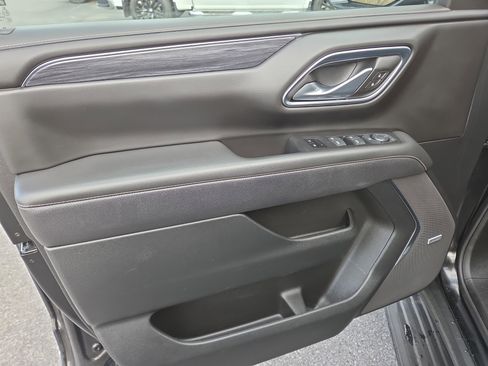 Used 2024 GMC Yukon SLT image 14