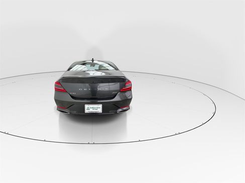 Used 2024 Genesis G70 2.5T image 9