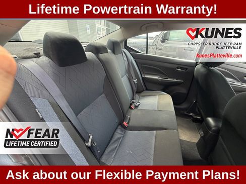 Used 2025 Nissan Versa SV FWD image 40