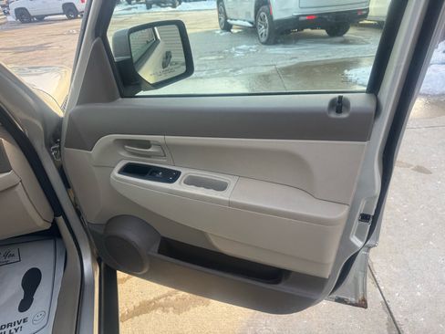 Used 2008 Jeep Liberty Sport image 16