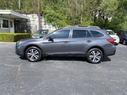 Used 2019 Subaru Outback 3.6R Limited w/ Protection Package #1 AWD/4WD image 2
