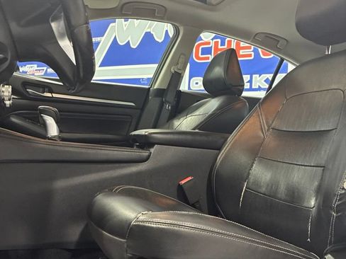Used 2019 Nissan Altima 2.5 SL FWD image 13