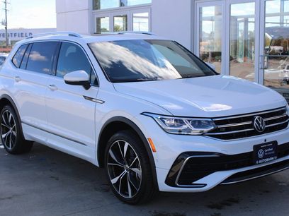 Used 2023 Volkswagen Tiguan SEL R-Line