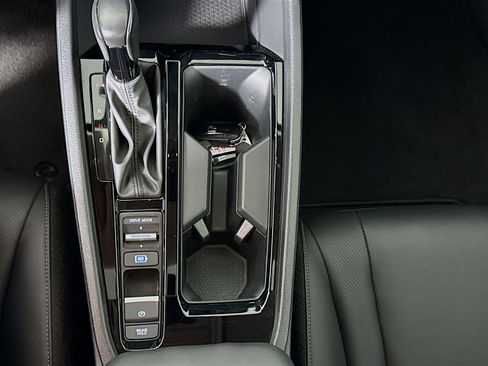 Used 2023 Honda Accord EX-L image 17