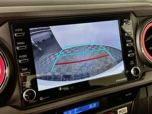 Used 2022 Toyota Tacoma TRD Sport AWD/4WD image 14