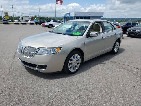Used 2010 Lincoln MKZ FWD image 2