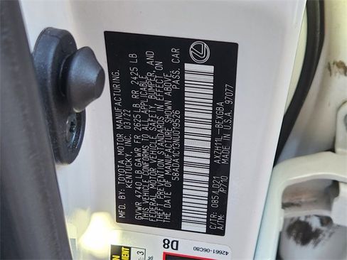 Used 2022 Lexus ES 300h w/ Premium Package image 21