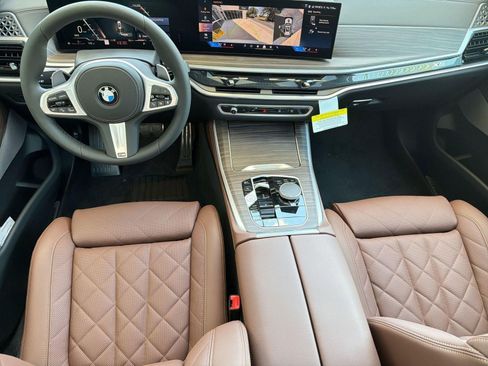 New 2026 BMW X5 xDrive40i w/ M Sport Package AWD/4WD image 27