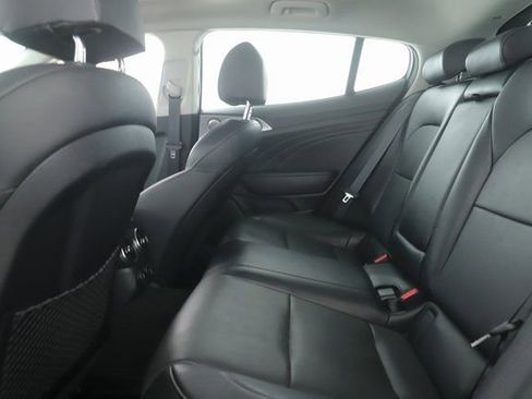 Used 2022 Kia Stinger GT2 image 28