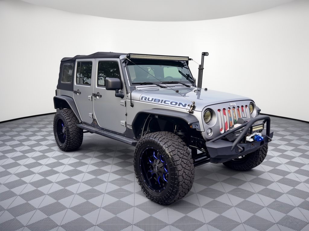 Used 2015 Jeep Wrangler Unlimited Rubicon AWD/4WD image 7