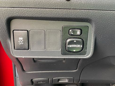 Used 2012 Toyota Corolla S FWD image 15