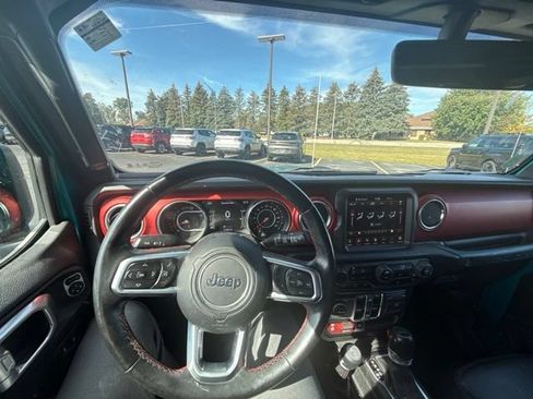 Used 2020 Jeep Wrangler Unlimited Rubicon AWD/4WD image 9
