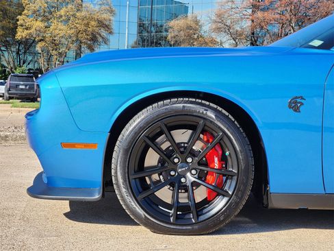 Used 2023 Dodge Challenger SRT Hellcat image 8