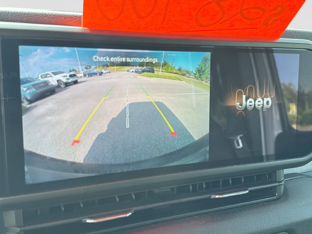 Used 2024 Jeep Wrangler Unlimited Sport AWD/4WD image 24