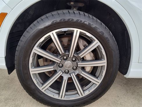 Used 2017 Audi Q7 3.0T Premium Plus image 20