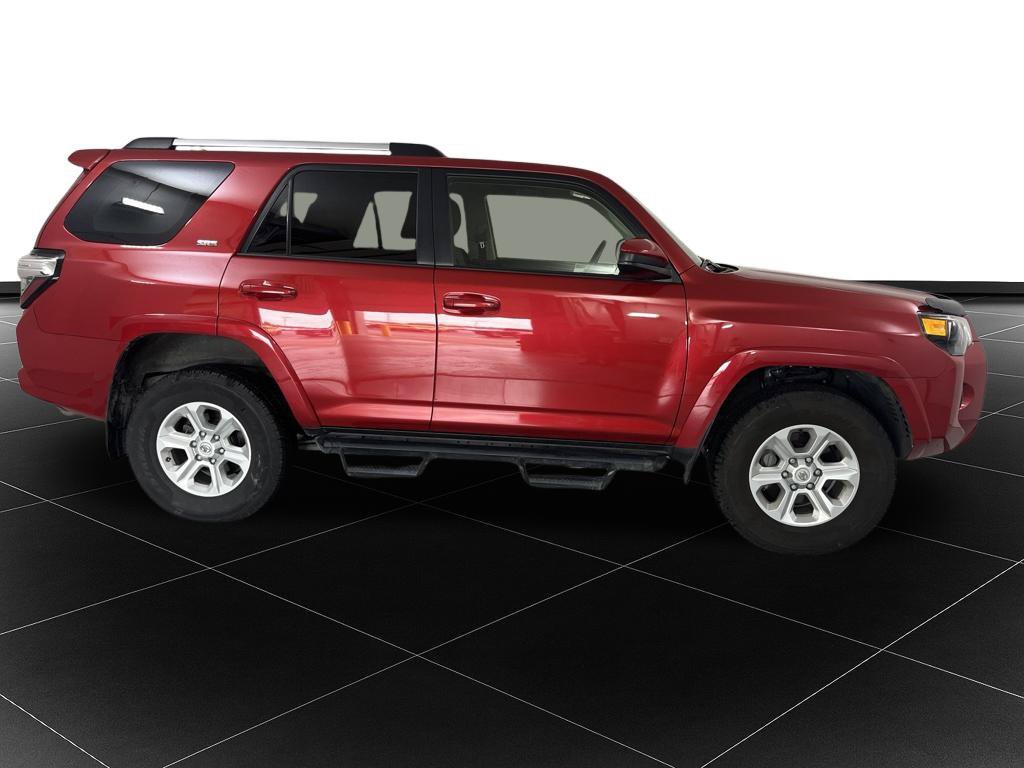 Used 2022 Toyota 4Runner SR5 AWD/4WD image 6