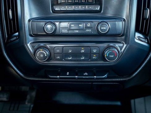 Used 2015 Chevrolet Silverado 1500 W/T image 26