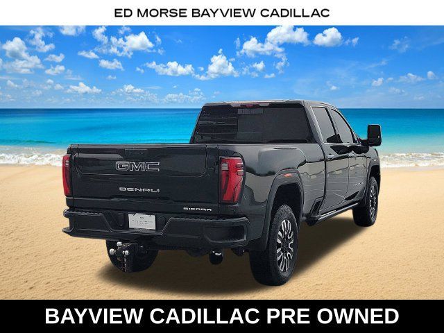 Used 2025 GMC Sierra 3500 Denali Ultimate AWD/4WD image 5