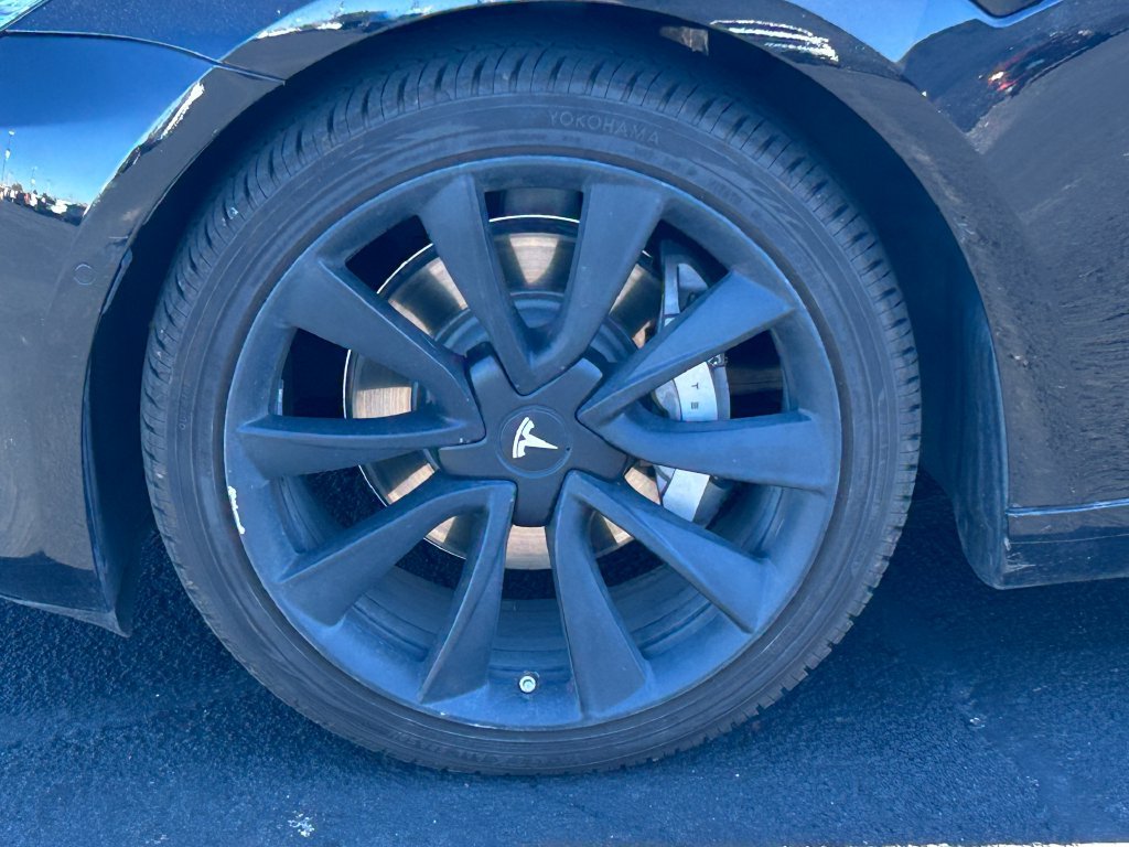 Used 2018 Tesla Model 3 AWD/4WD image 12