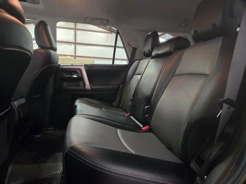 Used 2022 Toyota 4Runner SR5 Premium image 67