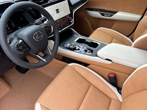 New 2026 Lexus RZ 450e 2WD image 10