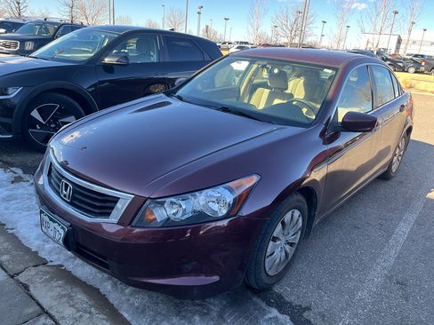 Used 2010 Honda Accord LX image 2