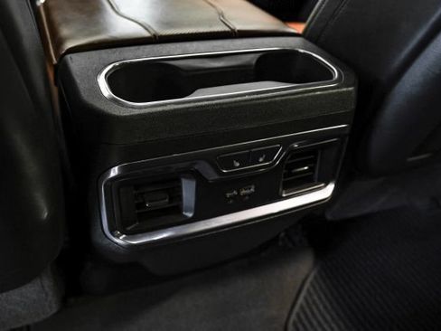 Used 2024 GMC Sierra 1500 Denali Ultimate AWD/4WD image 32