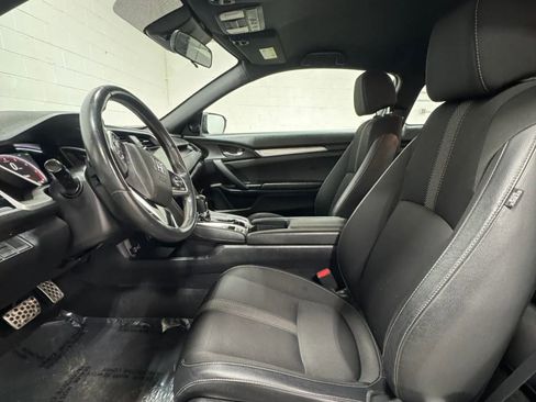 Used 2020 Honda Civic Sport image 10
