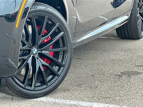 New 2027 BMW X6 M60i AWD/4WD image 3