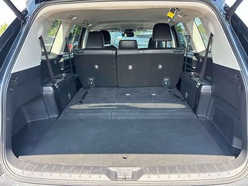 Used 2024 Toyota Grand Highlander AWD Hybrid image 21