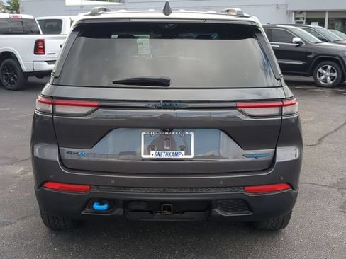 Used 2023 Jeep Grand Cherokee Trailhawk w/ Luxury Tech Group III AWD/4WD image 5
