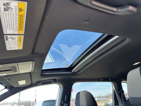 Used 2023 Honda CR-V Sport image 12