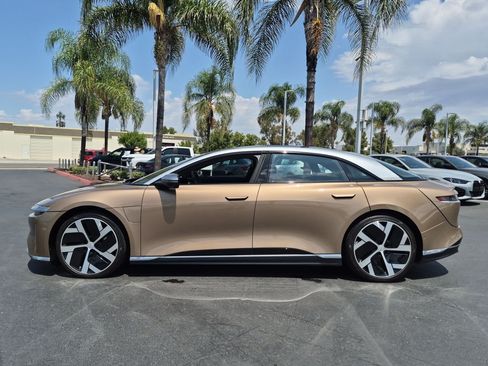 Used 2022 Lucid Air Dream Edition AWD/4WD image 7