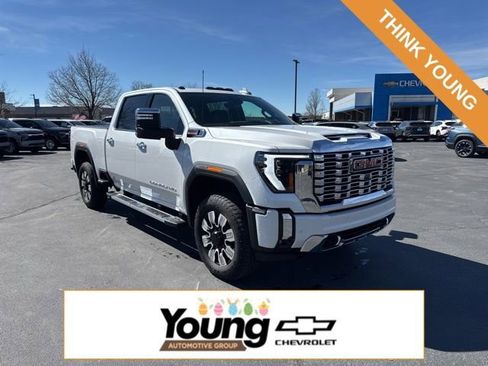 Used 2025 GMC Sierra 3500 Denali w/ Denali Reserve Package image 1