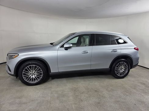 Used 2026 Mercedes-Benz GLC 300 image 7