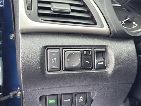 Used 2017 Nissan Sentra SR Turbo w/ SR Turbo Premium Package image 18