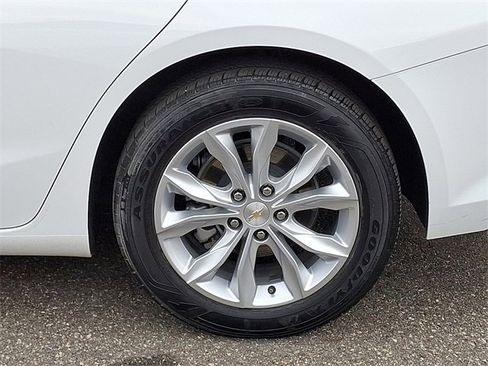 Used 2024 Chevrolet Malibu LT image 28