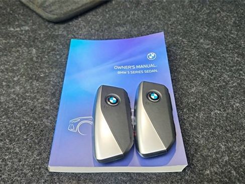 Used 2025 BMW 540i xDrive w/ Executive Package image 64