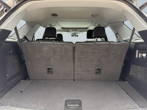 Used 2022 Ford Explorer Limited w/ Equipment Group 301A image 16