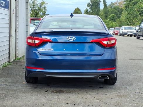 Used 2017 Hyundai Sonata SE image 4