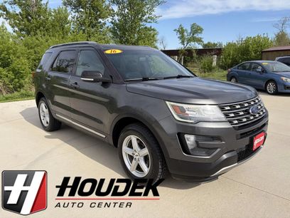 Used 2016 Ford Explorer XLT w/ Equipment Group 202A