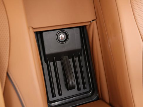 Used 2014 Bentley Flying Spur W12 AWD/4WD image 70