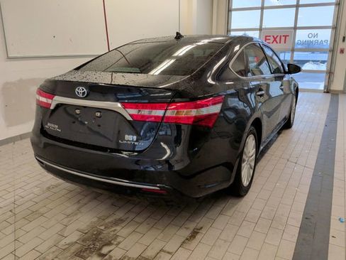 Used 2015 Toyota Avalon Limited image 14