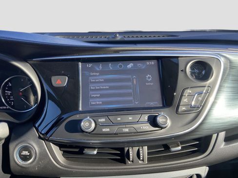 Used 2019 Buick Envision Premium w/ Driver Confidence Package AWD/4WD image 15