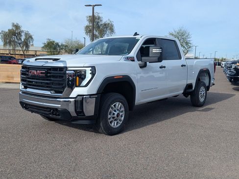 New 2026 GMC Sierra 2500 Pro w/ Convenience Package image 2